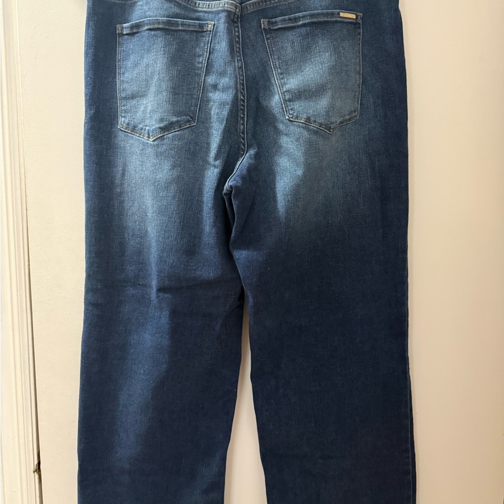 White House Black Market Dark Blue Belted Cropped Jeans - Picture 3 of 6